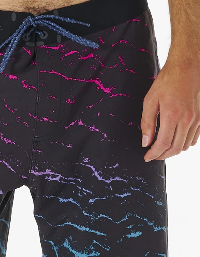 RIP CURL MIRAGE MEDINA ULTIMATE 19" BOARDSHORT - Image 3
