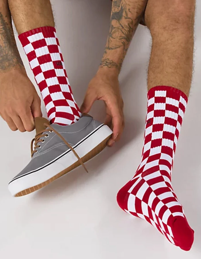 VANS CHECKERBOARD CREW II SOCKS RED - Image 2